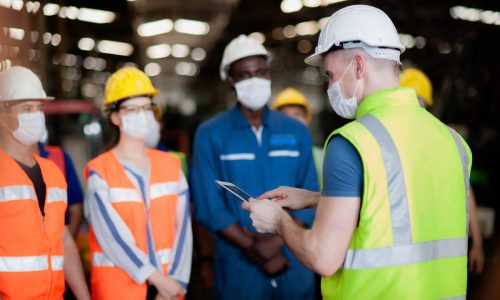 Safety-director-providing-health-and-safety-orientation-to-a-team-scaled-1-1200x799-1